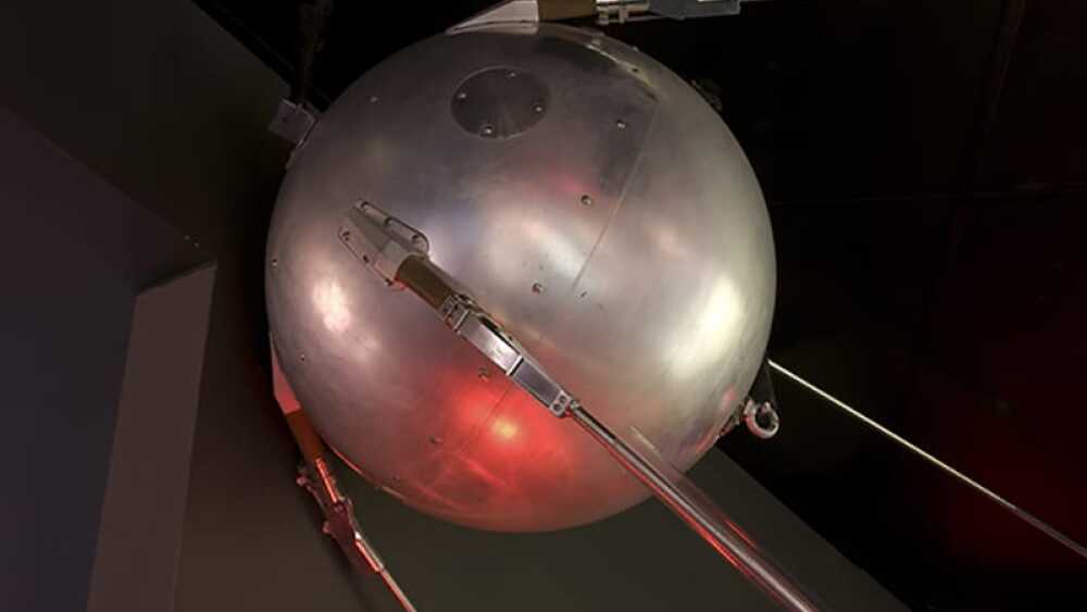 पृथ्वी का पहला उपग्रह (satellite) कौन सा है? sputnik 1 अभी जाने की कहानी!