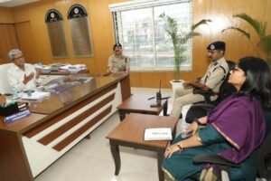 शहर के सभी 66 वार्डों की मैपिंग कर पर्याप्त सायरन लगवाएँ