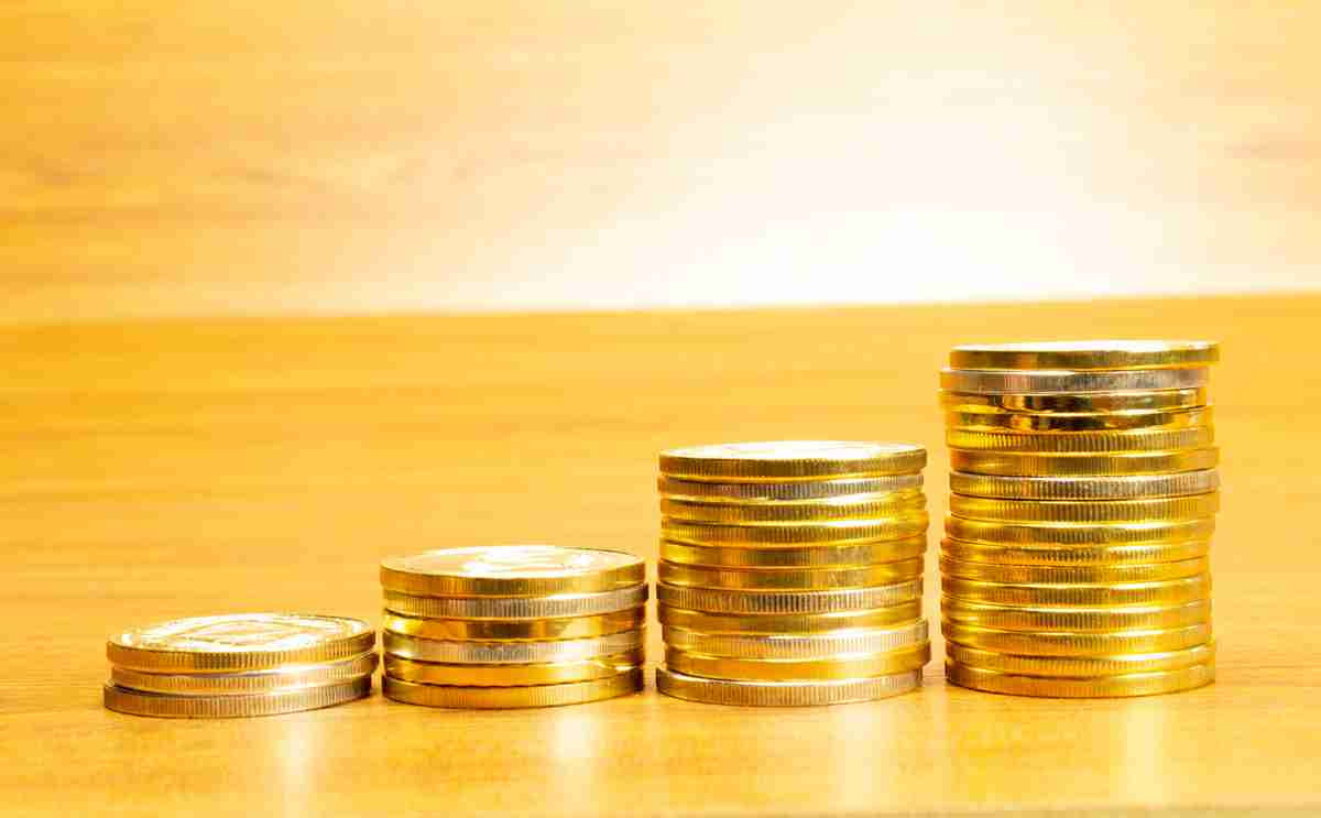 भारत में सोने के साथ चमके 22k और 24k के दाम जाने क्या है आज का भाव