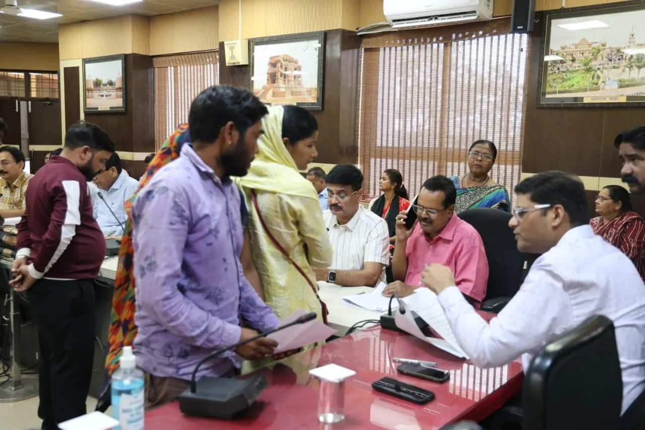 जन-सुनवाई 87 आवेदकों की सुनवाई में सफलता