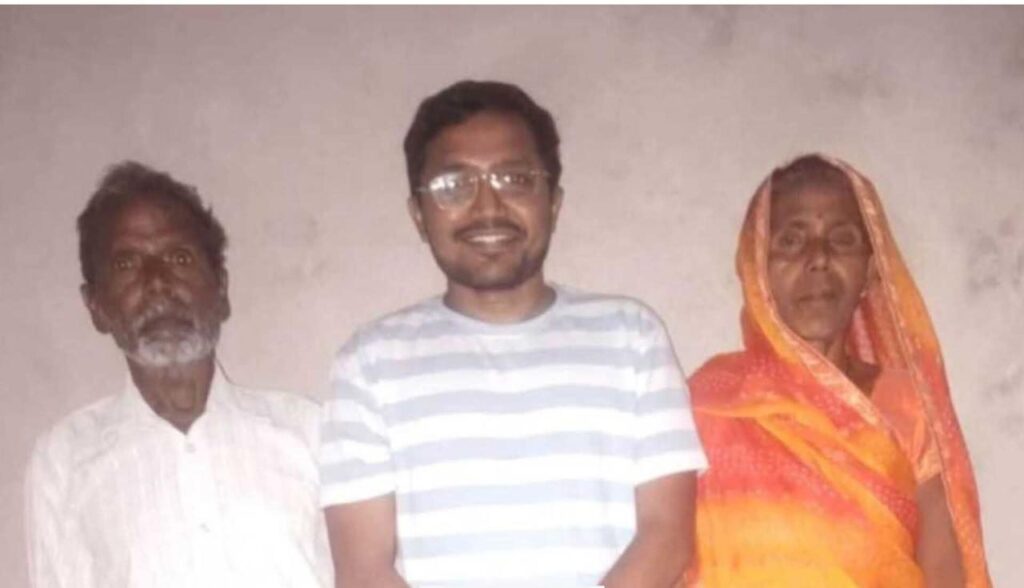 विमल कुमार ने UPSC 2025 में 107वीं रैंक हासिल कर संघर्ष की मिसाल पेश की। भट्ठे पर मजदूरी करने वाले पिता के बेटे की यह कहानी हर युवा को प्रेरित करेगी।