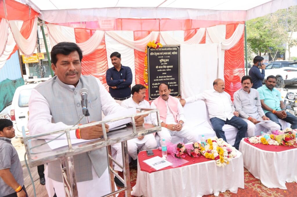 सचिन तेंदुलकर मार्ग से जुड़ी बड़ी खबर—7.13 करोड़ की लागत से सड़क निर्माण शुरू, जानें कैसे बदलेगा आवागमन और शहर का विकास।