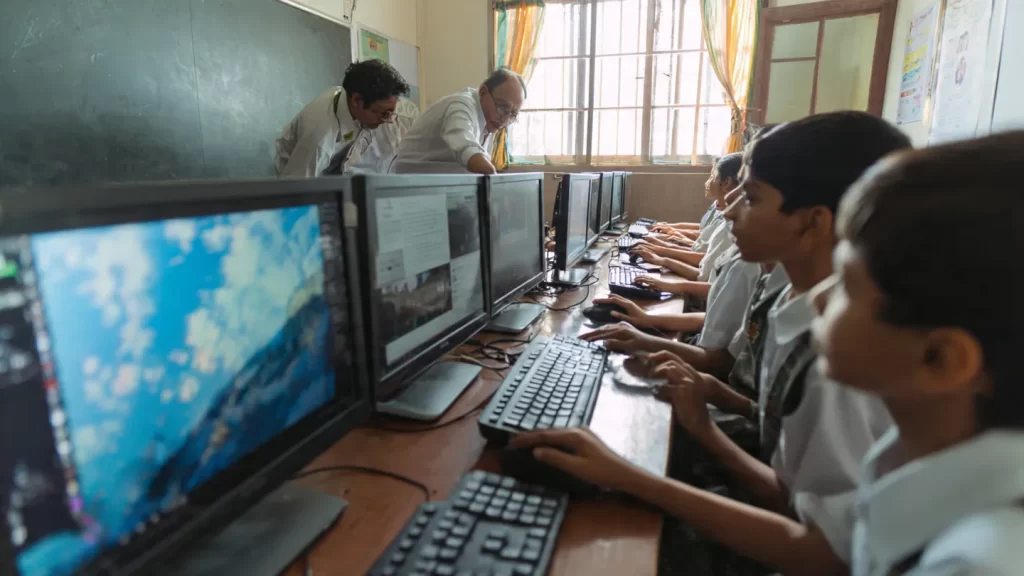 what is a full form of computer: 5 सही अर्थ और जानकारी