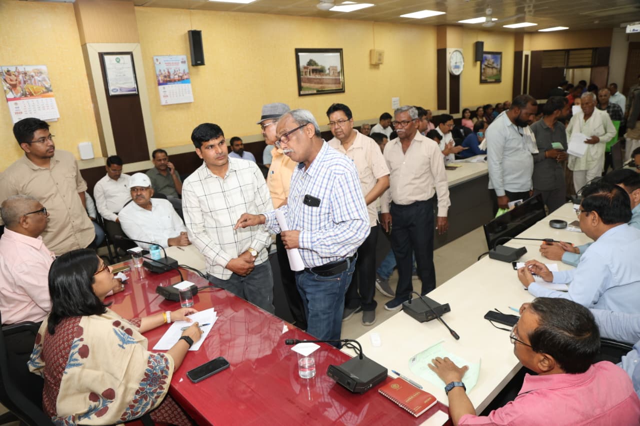 जन-सुनवाई में 126 लोगों की सुनवाई, जरूरतमंदों को मदद