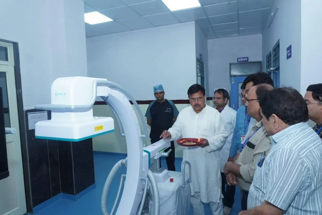 बिरला नगर अस्पताल को मिली अत्याधुनिक चिकित्सा उपकरण की सौगात ऊर्जा मंत्री श्री तोमर ने किया 'सी-आर्म मशीन' का शुभारंभ बिरलानगर अस्पताल में उपलब्ध होगी जटिल सर्जरी की सुविधा