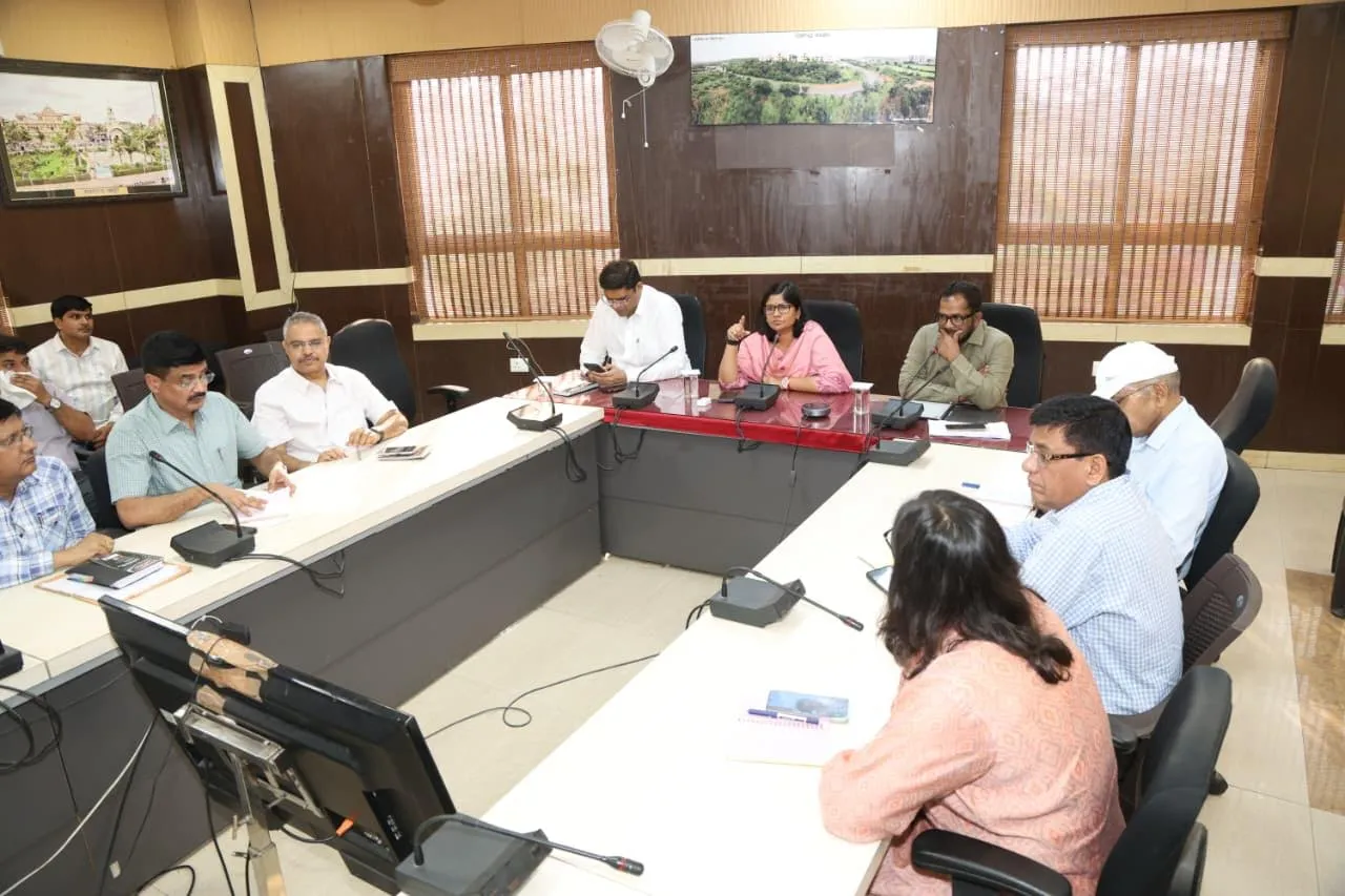 जल गंगा संवर्धन अभियान: ग्वालियर में 930 खेत तालाब योजना