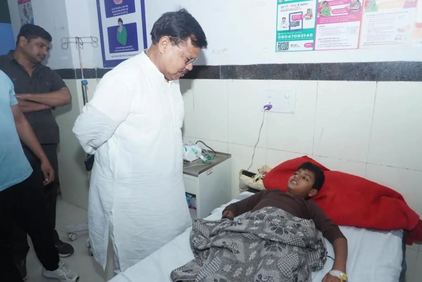 बिरला नगर अस्पताल को मिली अत्याधुनिक चिकित्सा उपकरण की सौगात ऊर्जा मंत्री श्री तोमर ने किया 'सी-आर्म मशीन' का शुभारंभ बिरलानगर अस्पताल में उपलब्ध होगी जटिल सर्जरी की सुविधा