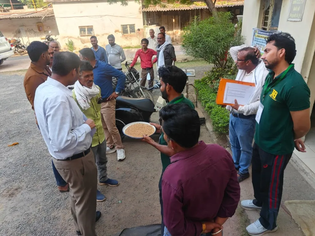 उपार्जन केंद्रों की बेहतर व्यवस्थाओं से खुश किसान 

समर्थन मूल्य पर गेहूँ खरीदी सुगम, सुविधाओं और समयबद्ध भुगतान पर विशेष जोर 