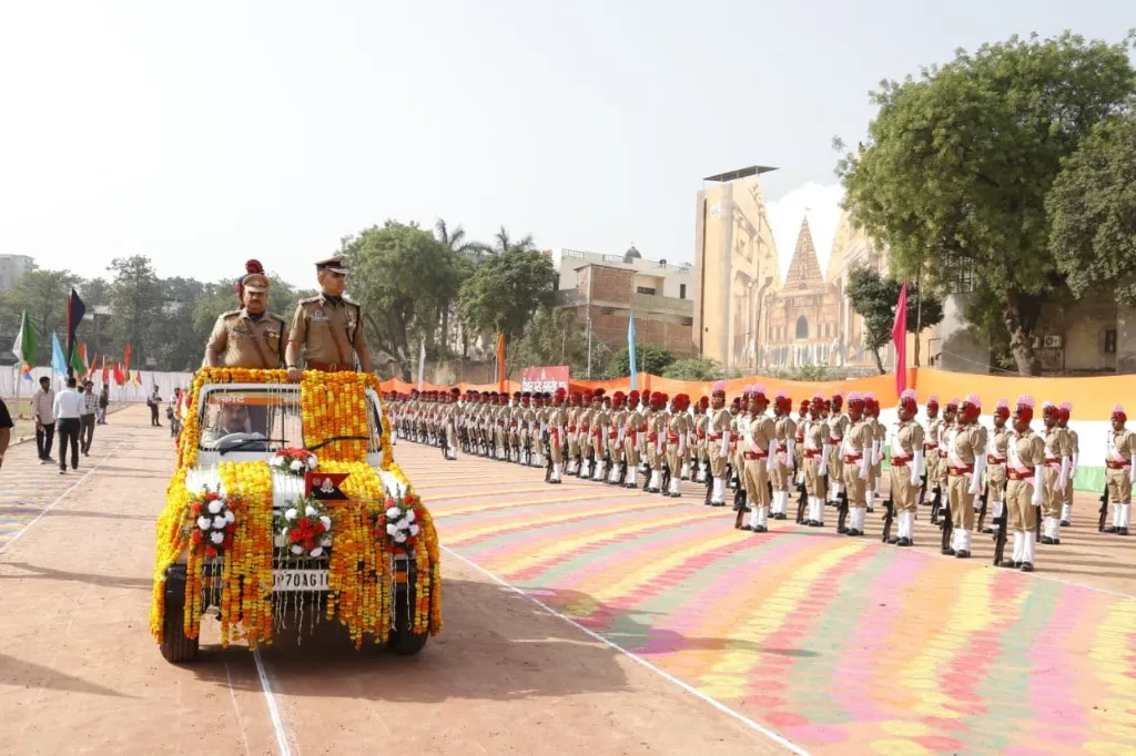 परेड में नवआरक्षियों ने ली सेवा की अहम शपथ