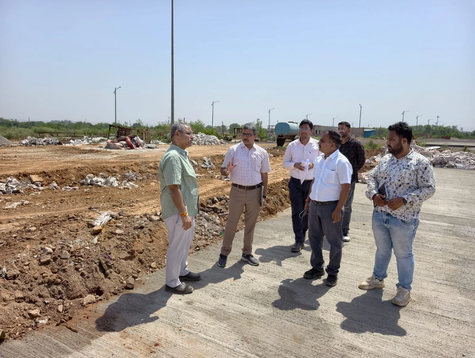 डायरेक्टर अर्बन ट्रांसपोर्ट श्री भानू प्रताप ने किया बस डिपो का निरीक्षण