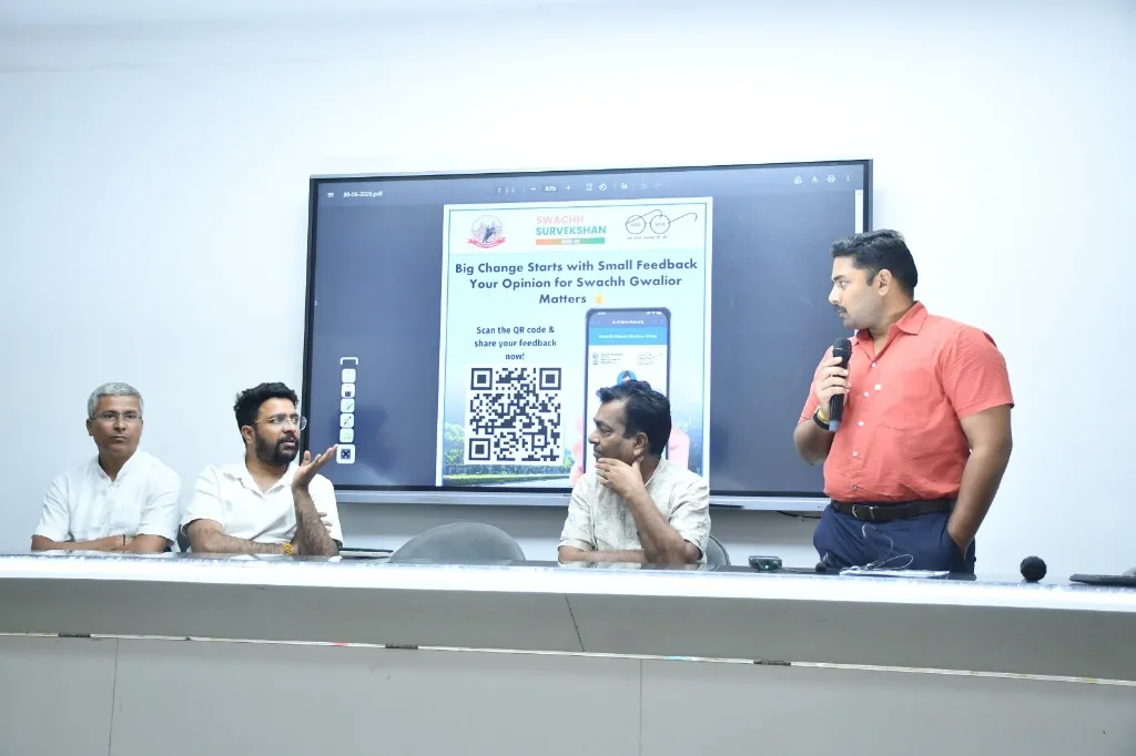 सफाई मित्रों के बच्चों को मिलेगी नि:शुल्क शिक्षा संवाद में निकली नई राह