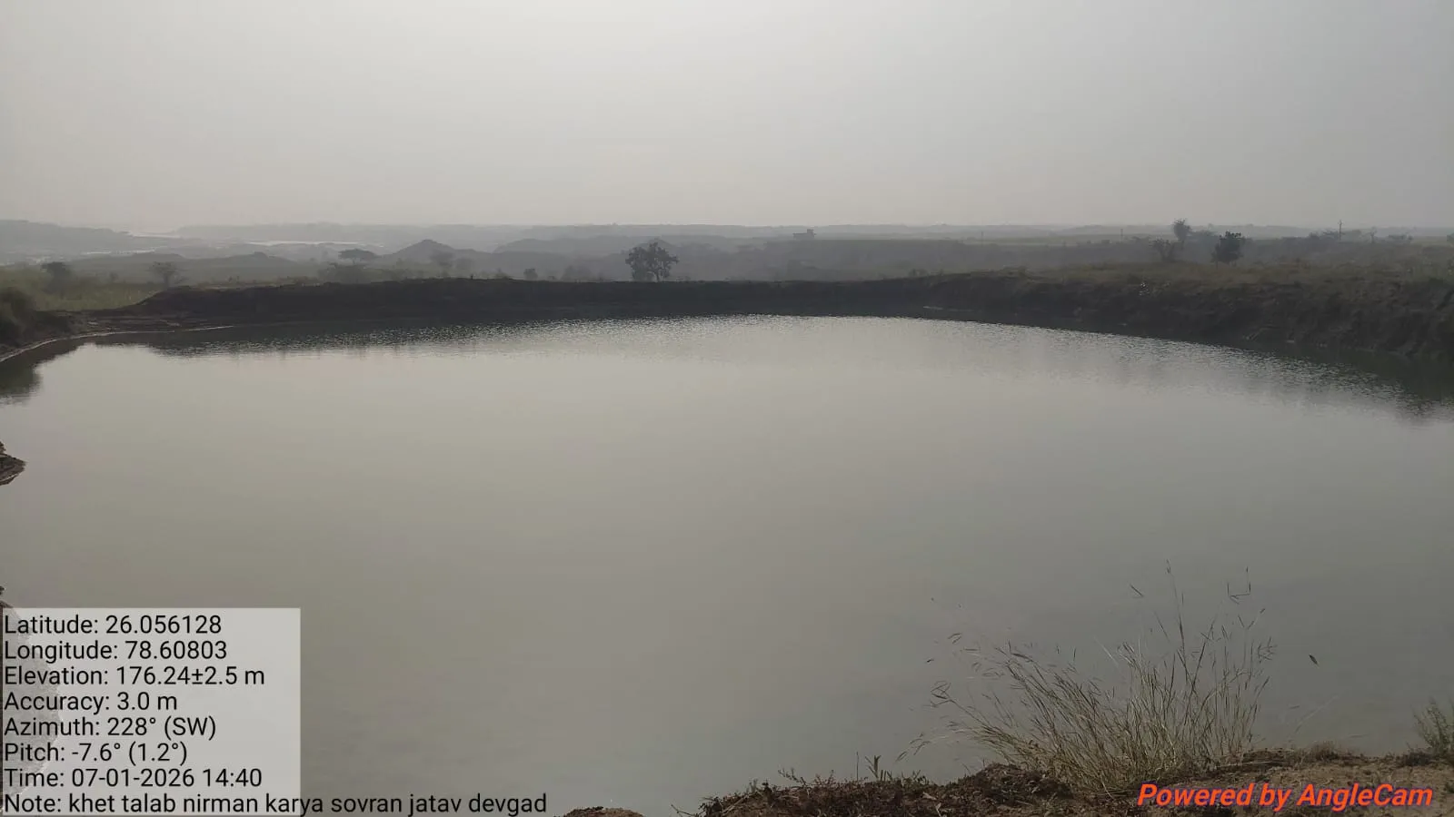 जिले के ग्रामीण अंचल में वर्षा जल सहेजने के लिये 1610 जल संरचनायें बनकर तैयार 

जल गंगा संवर्धन अभियान के तहत इस साल बनाई जा रही हैं 2162 जल संरचनायें 