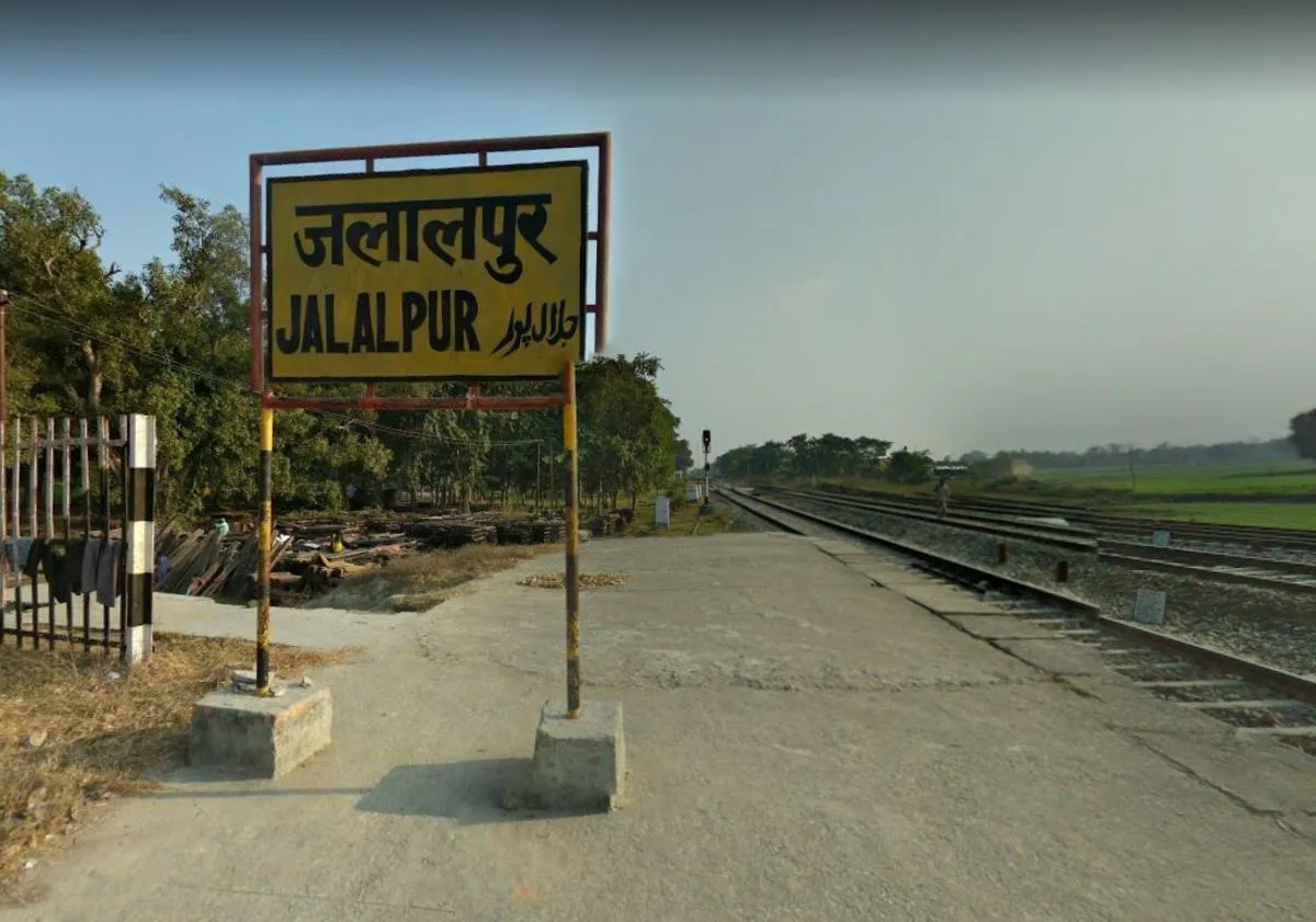 अपर आयुक्त ने ली क्लास, बच्चों को पढाया स्वच्छता का पाठ 
जलालपुर सीएंडडी वेस्ट प्लांट पर मिली गंदगी पर सुपरवाइजर को नोटिस जारी
