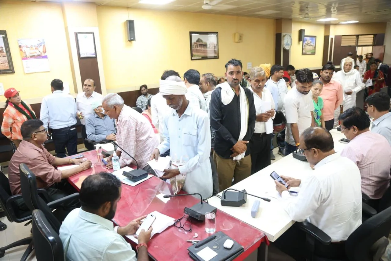 कलेक्ट्रेट की जन-सुनवाई में 136 आमजनों की समस्याओं की हुई सुनवाई